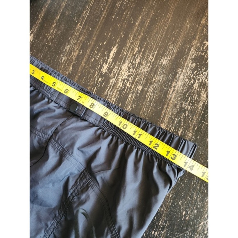 Fabletics Women's Size Small Lightweight Cargo Jogger Pants Black 28x30"‎ - Picture 6 of 11